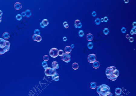 气泡泡沫蓝色背景素材图片