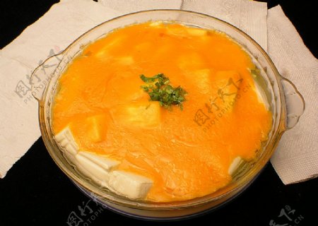 咸蛋黄蒸豆腐图片